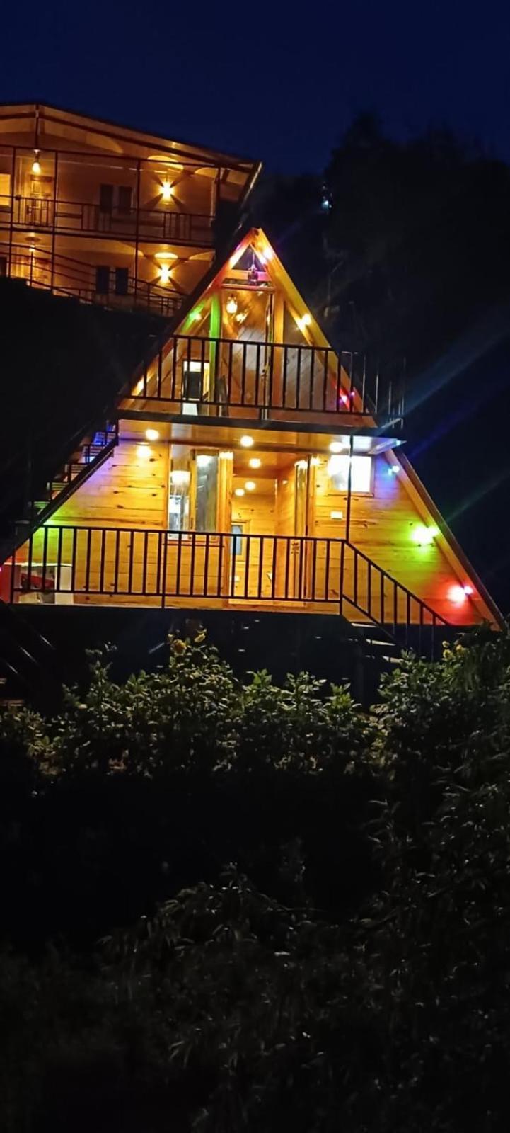 コダイカナル Magica Mount A Frame Wood Houseヴィラ エクステリア 写真