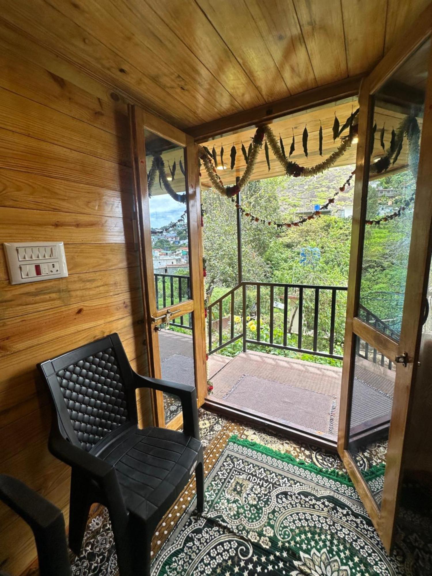 コダイカナル Magica Mount A Frame Wood Houseヴィラ エクステリア 写真